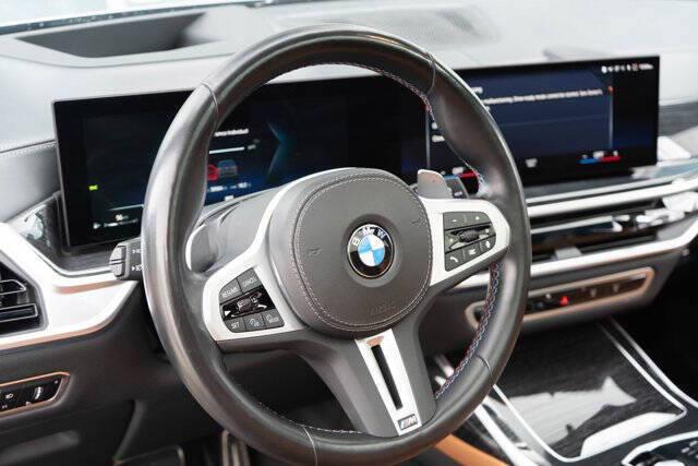 2023 BMW X7 18