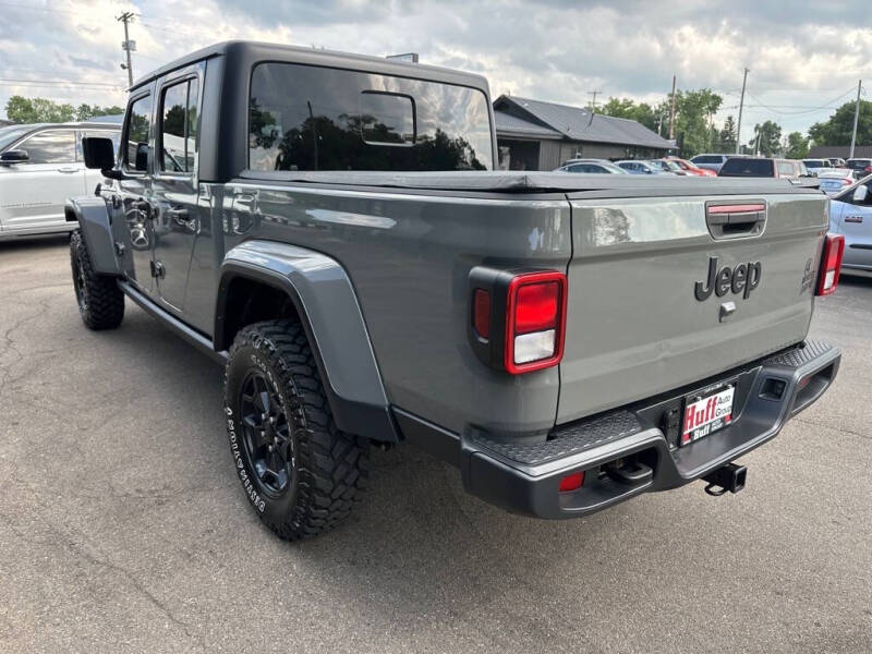 2022 Jeep Gladiator Willys