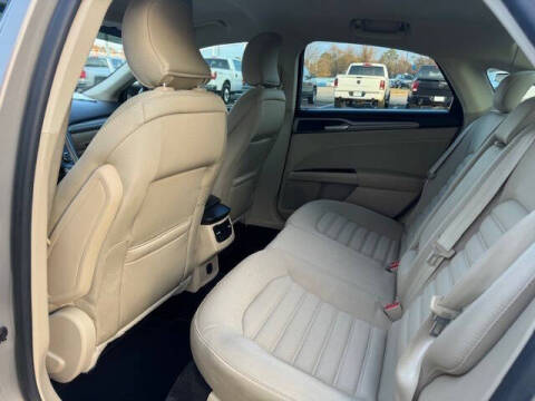 2015 Ford Fusion SE
