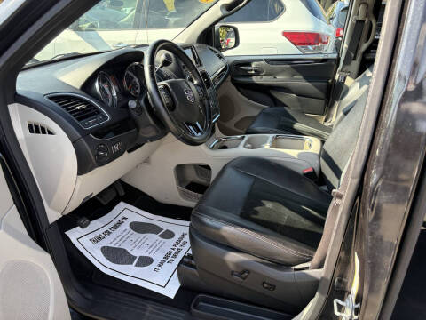 2017 Dodge Grand Caravan SXT