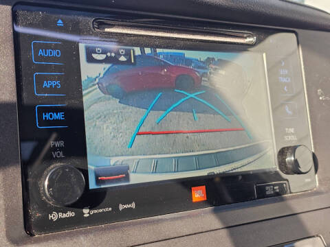 2017 Toyota Sienna Limited Premium 7-Passenger