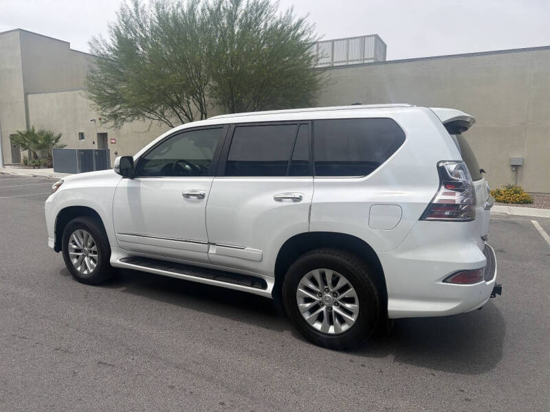 2017 Lexus GX 460