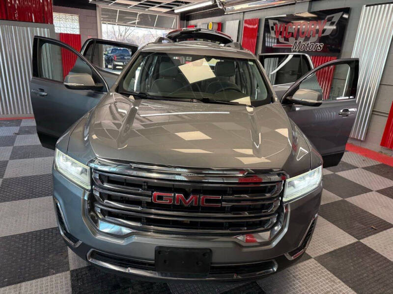 2023 GMC Acadia SLE