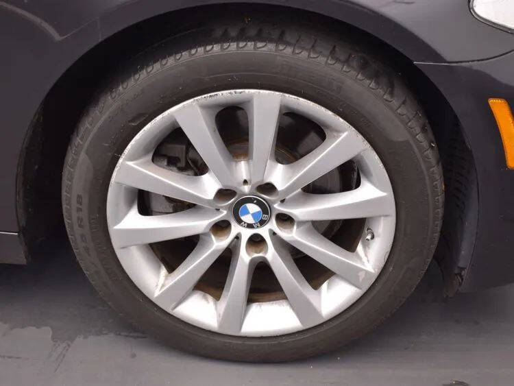 2013 BMW 5 Series 528i xDrive