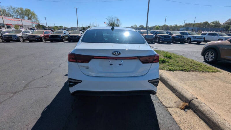 2021 Kia Forte FE