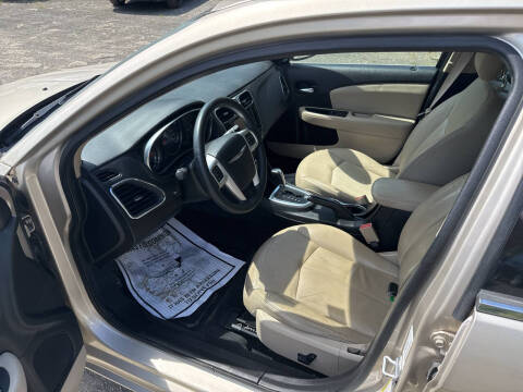 2013 Chrysler 200 Limited