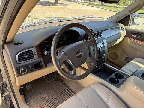 2013 GMC Yukon XL SLT