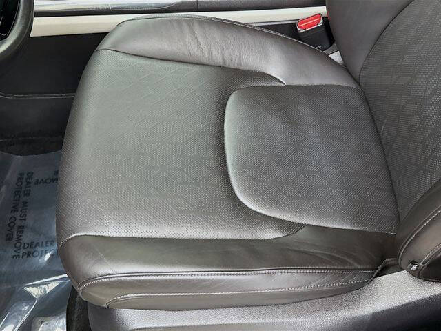 2022 Kia Carnival EX