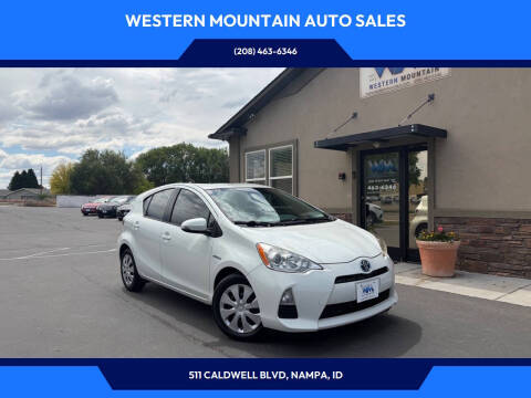 2013 Toyota Prius c Two
