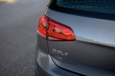 2017 Volkswagen Golf TSI S