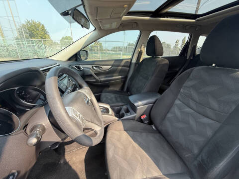 2015 Nissan Rogue SV