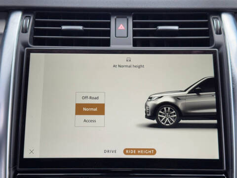 2023 Land Rover Discovery P360 S R-Dynamic