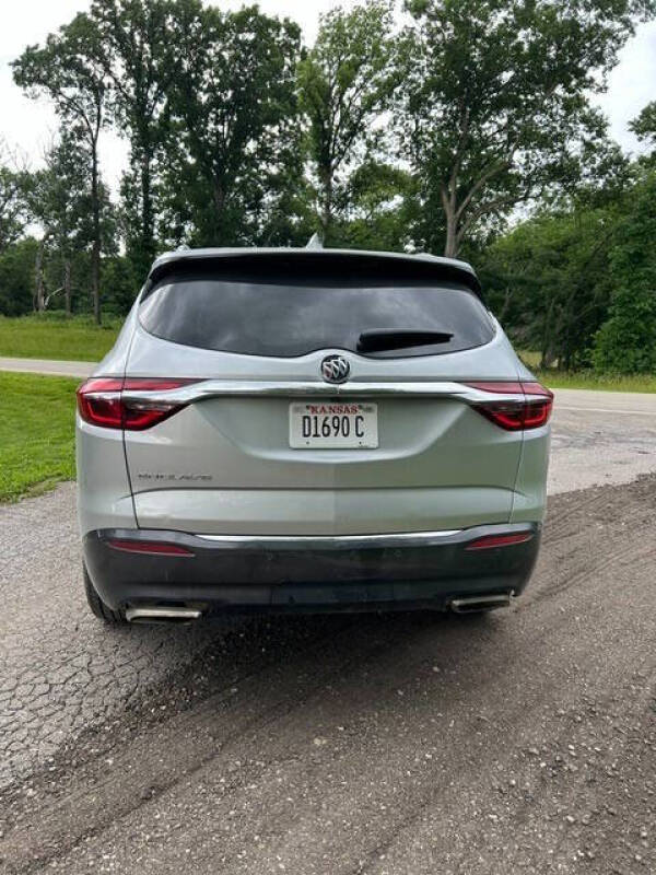 2021 Buick Enclave Essence