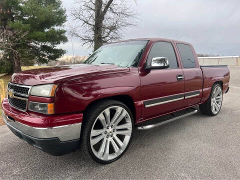 2006 Chevrolet Silverado 1500 for sale at COUNTRYSIDE AUTO SALES 2 in Russellville KY