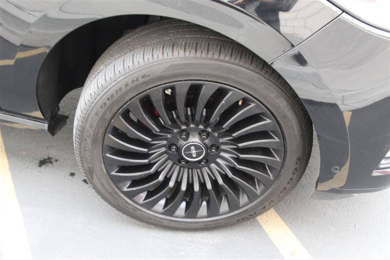 2018 Lincoln Navigator Black Label