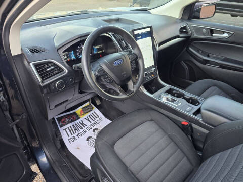 2022 Ford Edge SE