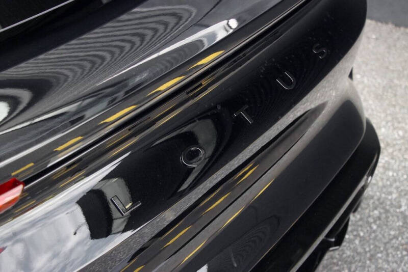 2025 Lotus Emira V6 Base