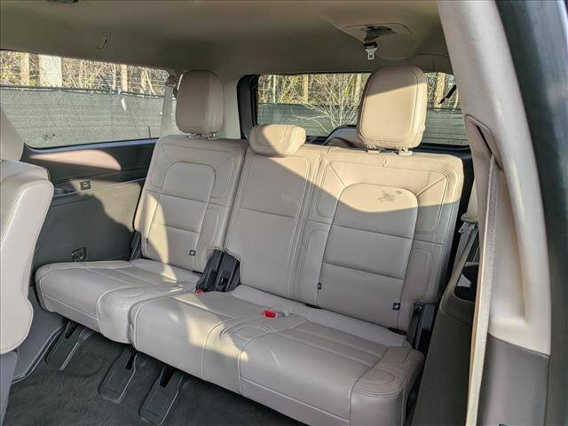 2022 Lincoln Navigator L Reserve