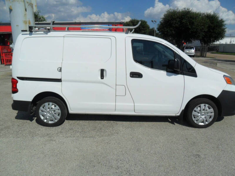2019 Nissan NV200 SV