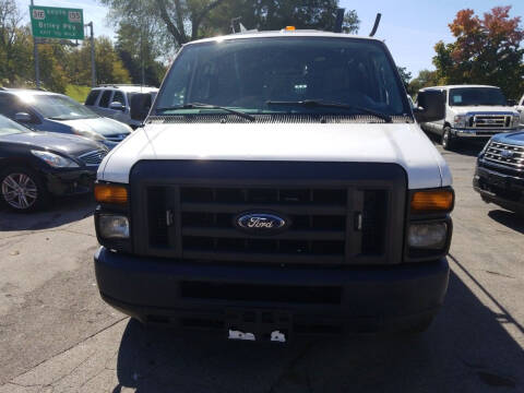 2013 Ford E-Series Cargo for sale at Honor Auto Sales in Madison TN