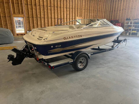 2002 Glastron GX185