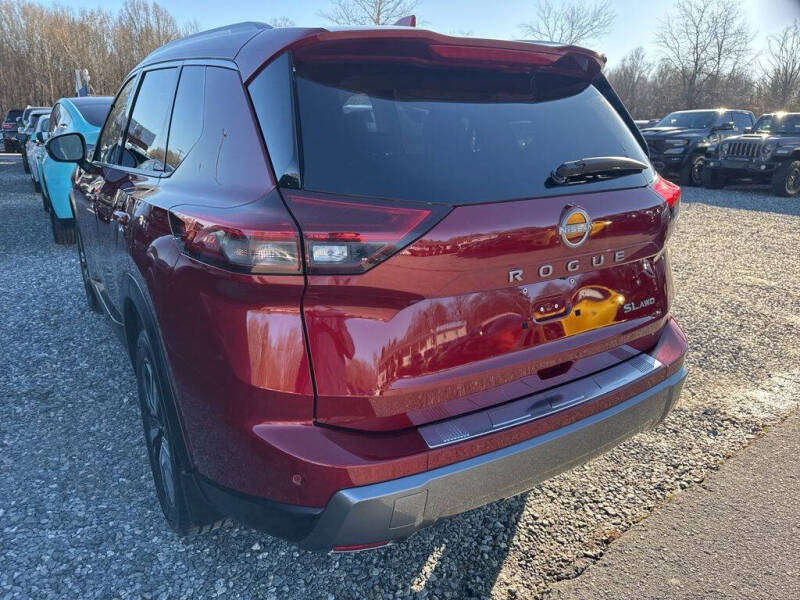 2024 Nissan Rogue SL