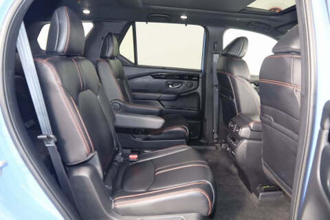 2023 Honda Pilot TrailSport