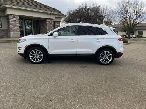 2017 Lincoln MKC Select