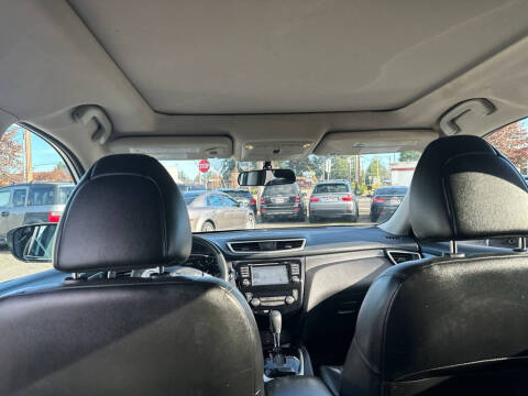 2016 Nissan Rogue SL