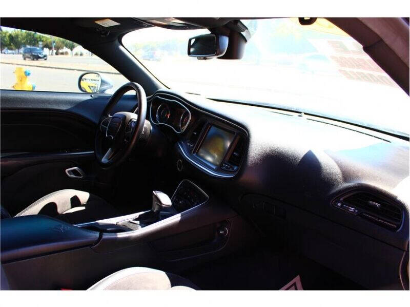 2015 Dodge Challenger