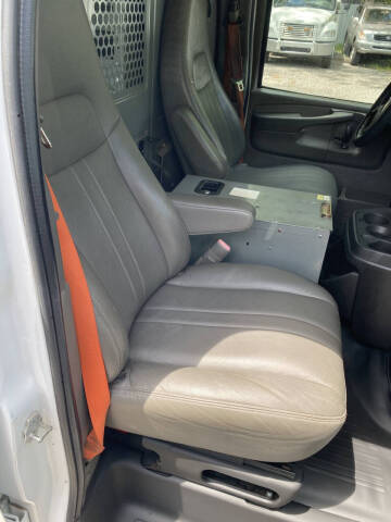 2014 Chevrolet Express 2500