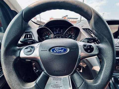 2015 Ford Escape SE