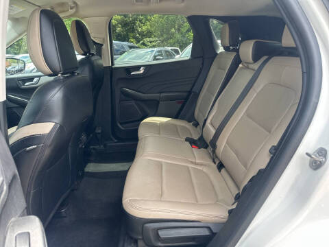 2021 Ford Escape SEL