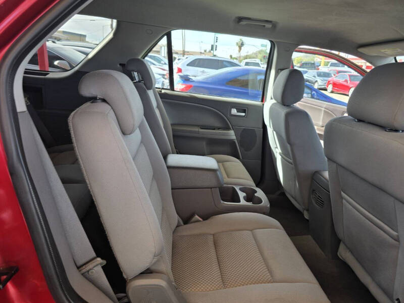 2005 Ford Freestyle SE