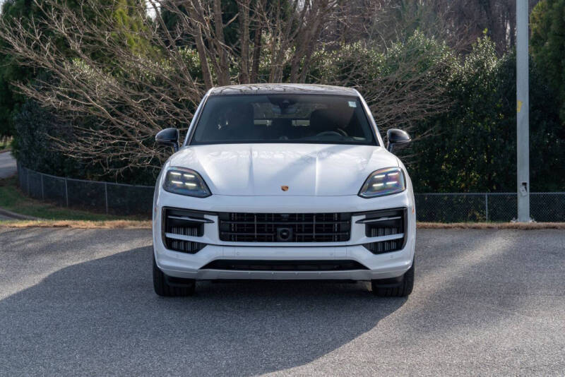 2025 Porsche Cayenne GTS Coupe