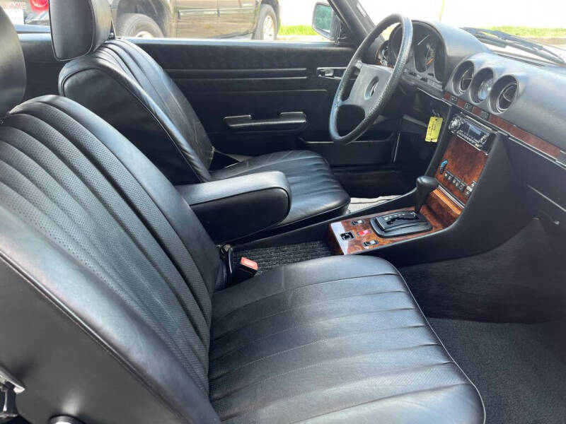 1985 Mercedes-Benz 380-Class 380 SL