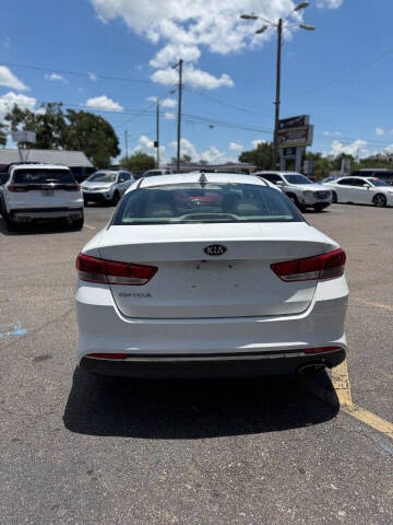 2018 Kia Optima LX