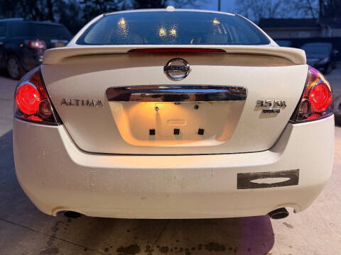 2012 Nissan Altima 3.5 SR