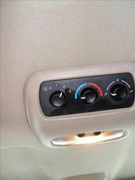 2004 Chevrolet Tahoe LS