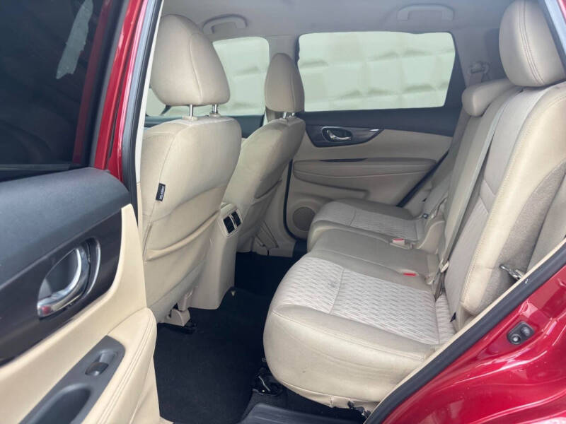 2018 Nissan Rogue SV