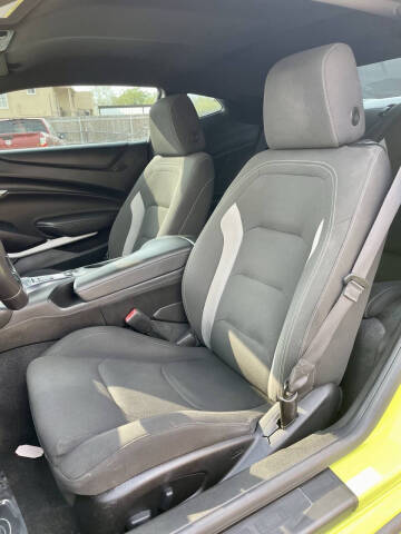 2019 Chevrolet Camaro LT