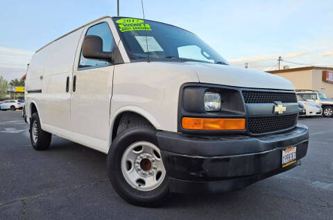 2017 Chevrolet Express 2500