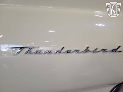 1963 Ford Thunderbird