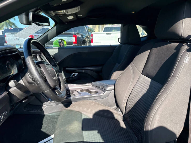 2023 Dodge Challenger SXT