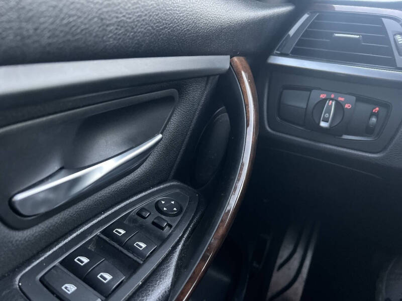 2014 BMW 3 Series 328i