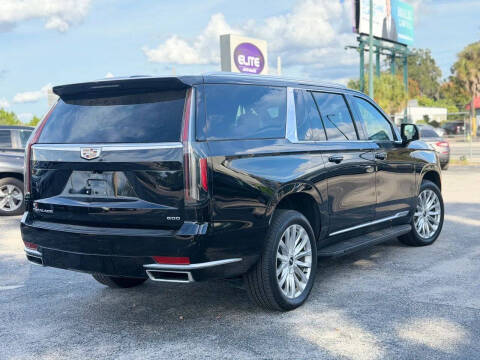 2022 Cadillac Escalade ESV Luxury