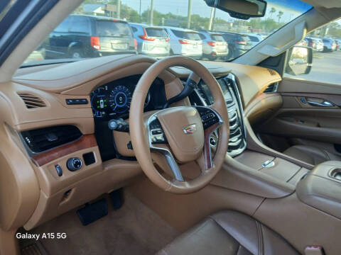 2016 Cadillac Escalade Platinum