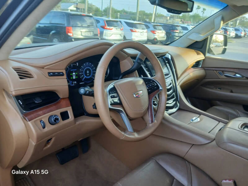 2016 Cadillac Escalade Platinum