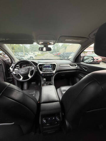 2017 GMC Acadia SLT-1