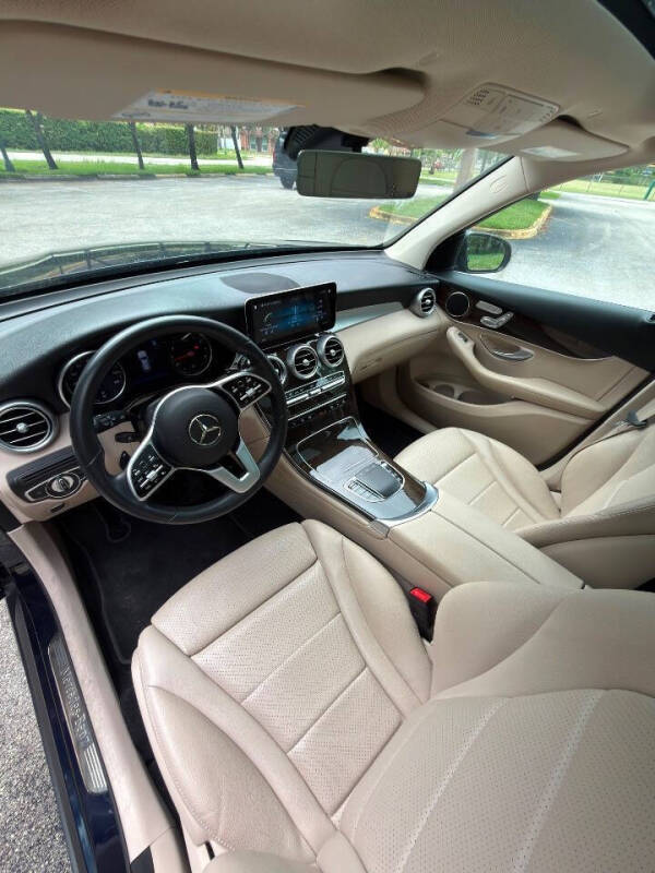 2021 Mercedes-Benz GLC GLC 300